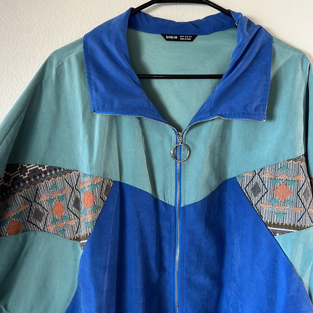Colorblock Jogger Jacket - Picture 3 of 5